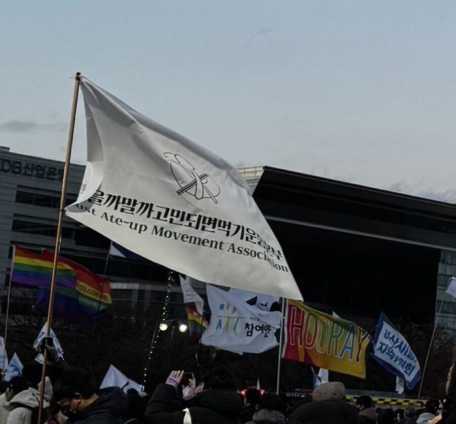i1652583635.jpg