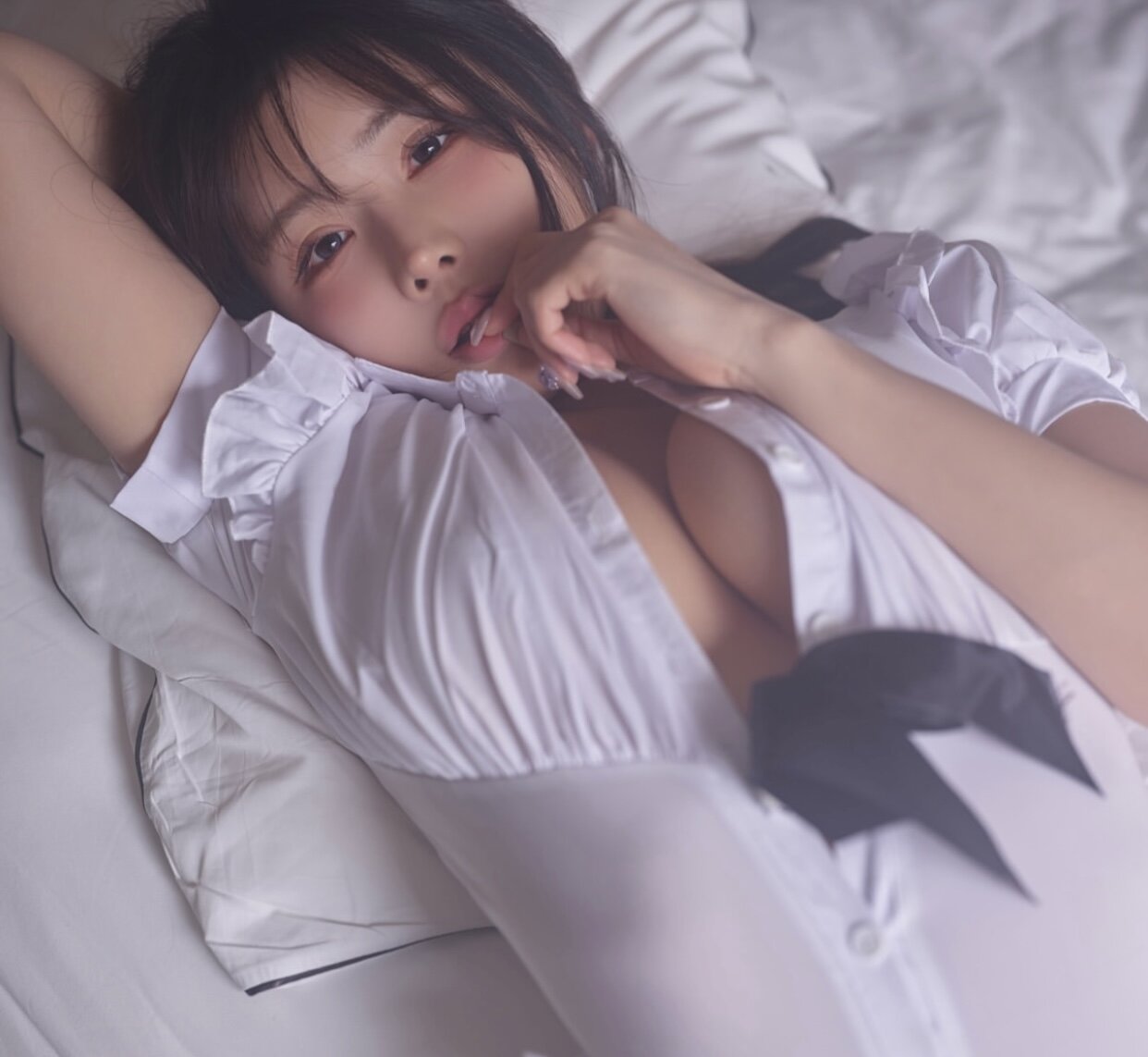 i1925913096.jpg