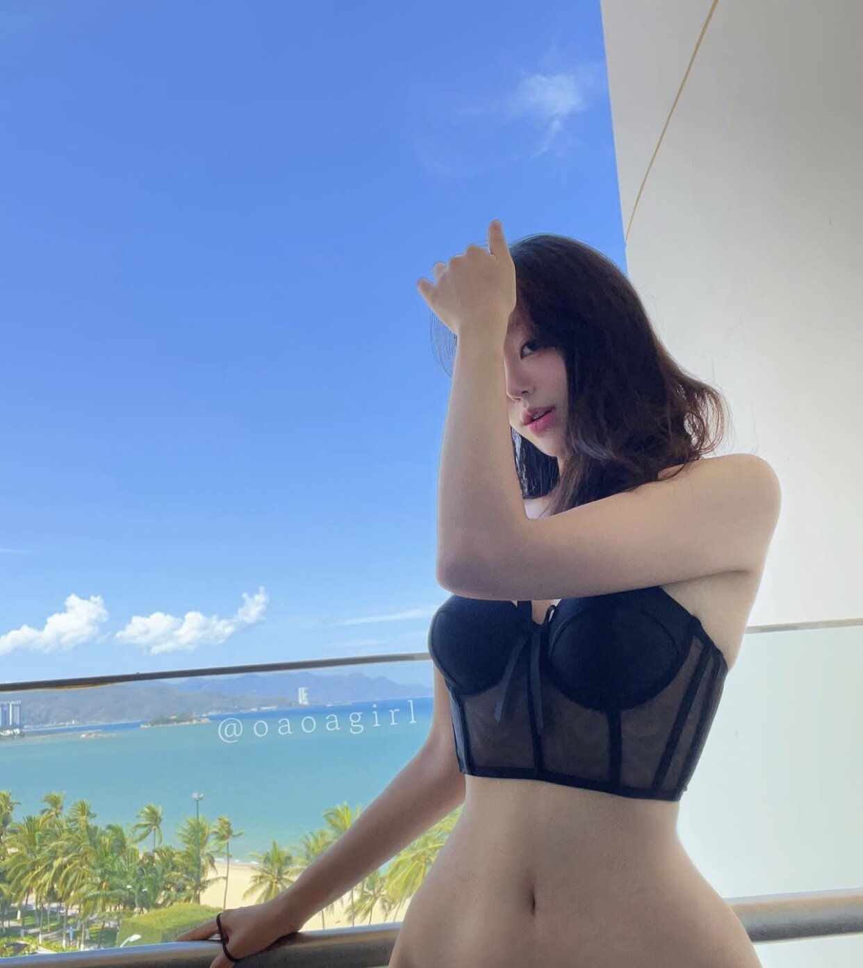 i1973156735.jpg