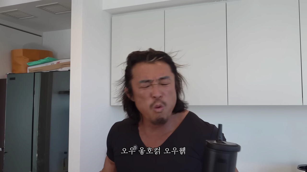 i1977767555.png