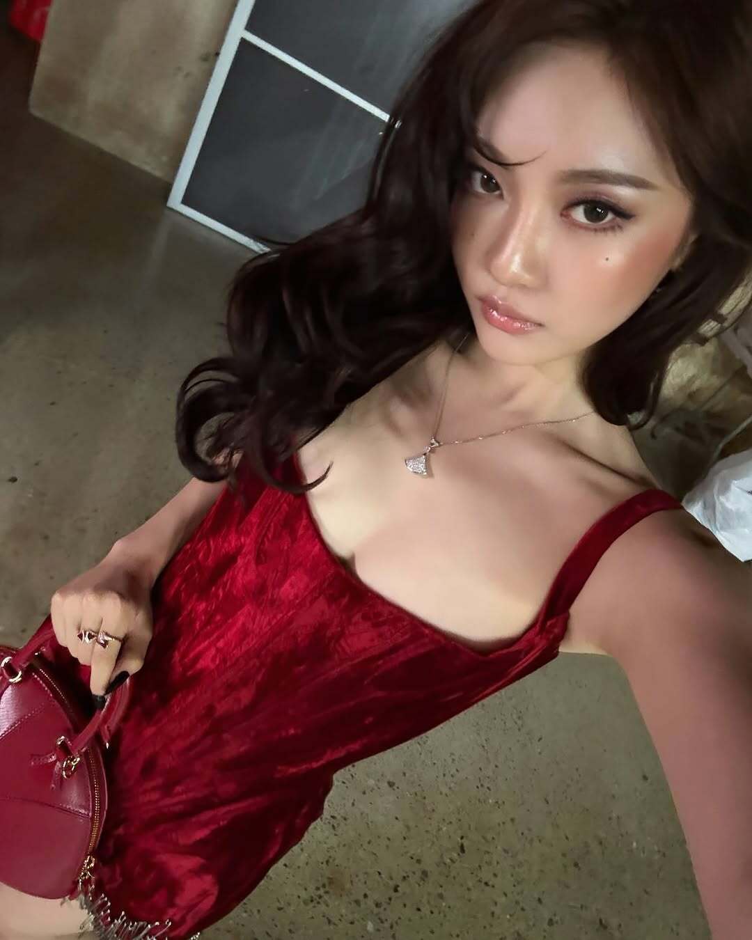 i1809936747.jpg