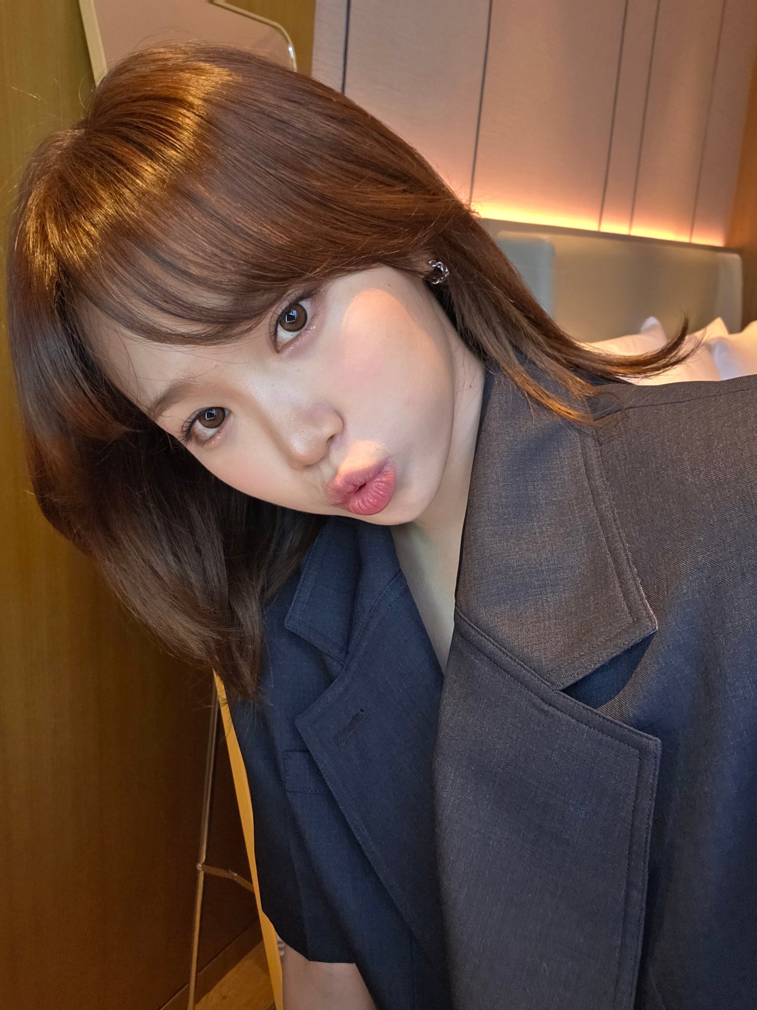 i1968711897.jpg