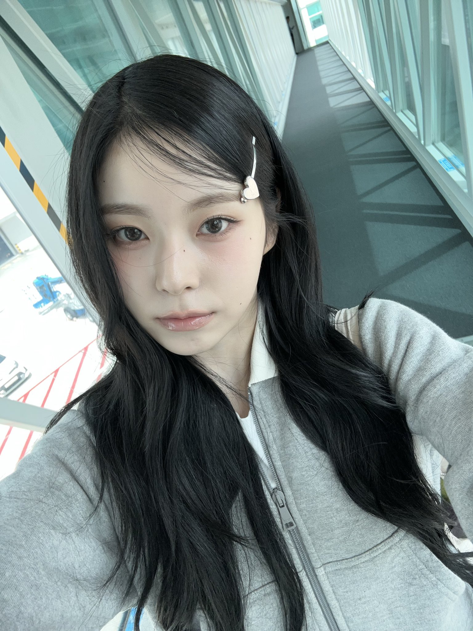 i1970545651.jpg