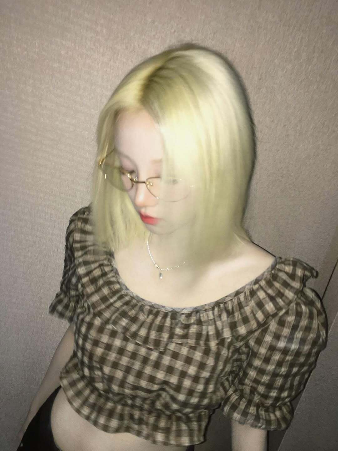 i1973588233.jpg